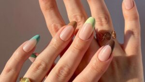 7 French Tip Nails & Manicure Ideas for 2024