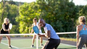 8 Benefits Of Playing Pickleball