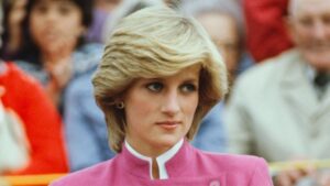 8 Princess Diana Haircuts That Highlight the Iconic Royal's Beauty Evolution