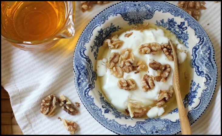 Greek Yogurt with Honey and Nuts