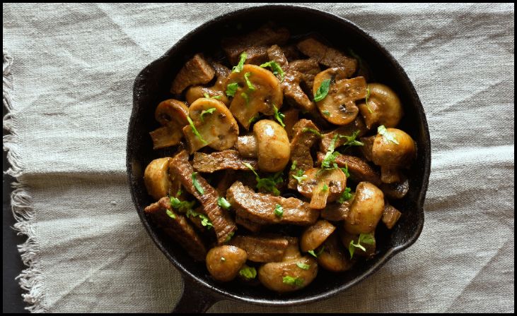 Keto Beef Stroganoff